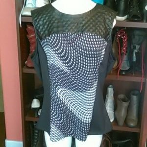 Bisou Bisou sleeveless career top